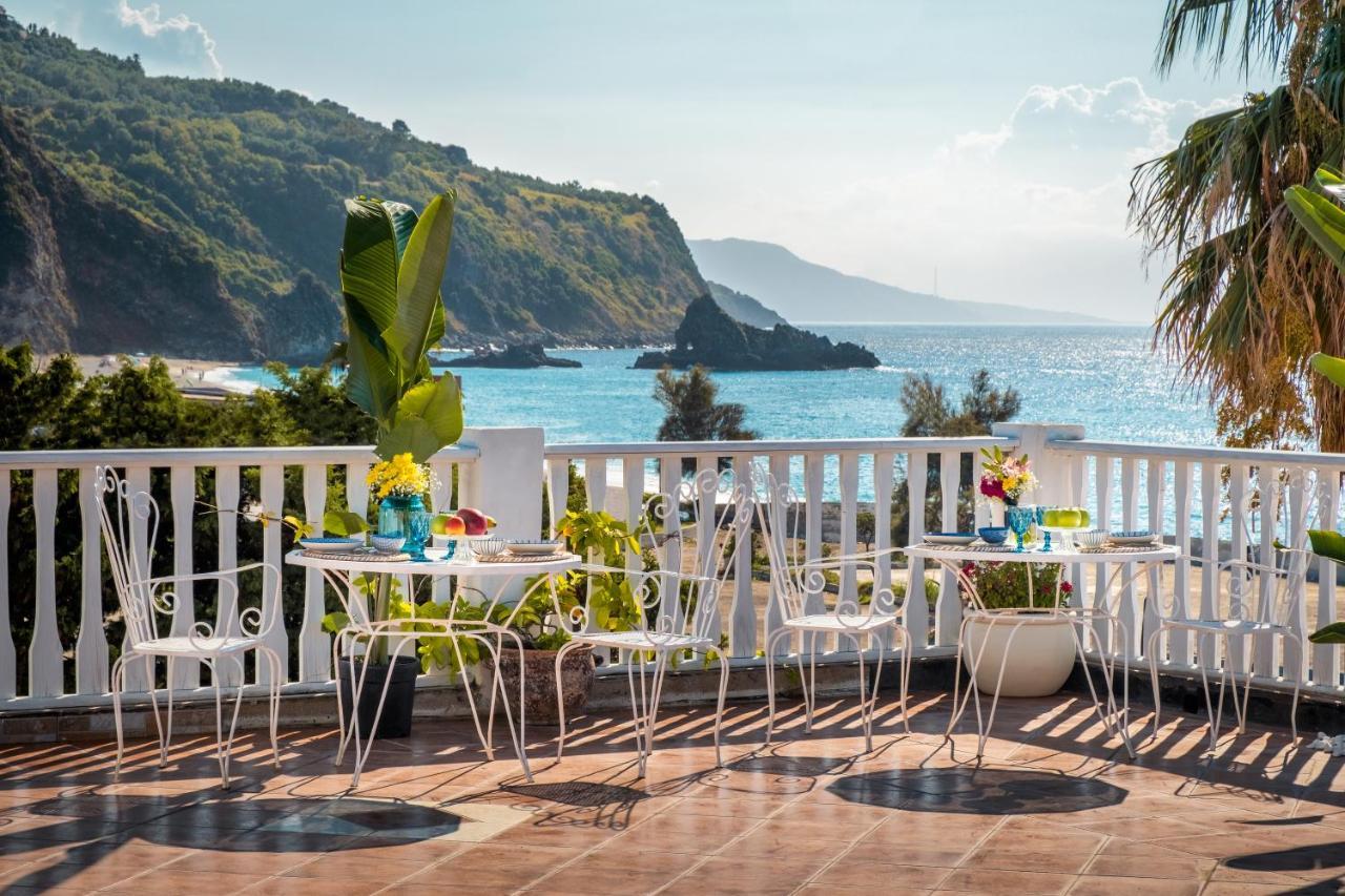 Eneide Bed & Breakfast Palmi Exterior photo